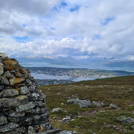 Tomasjord Home, Bright And *